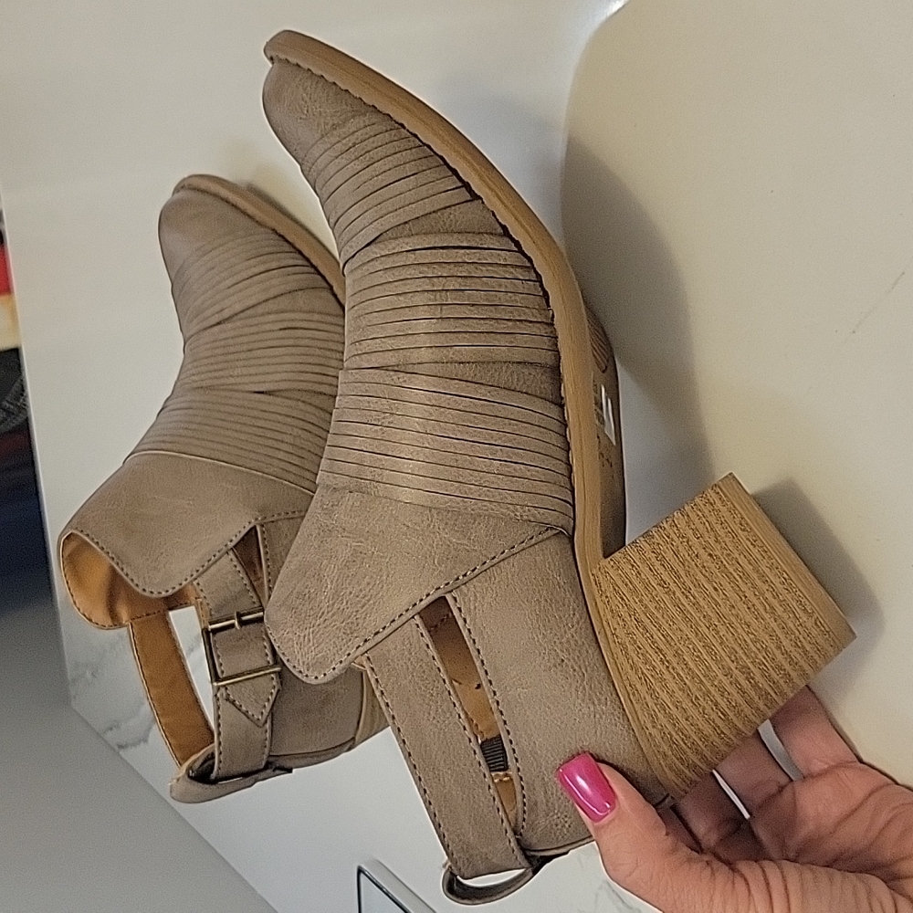 Qupid Tan Block Heel Bootie With Buckle. - image 2